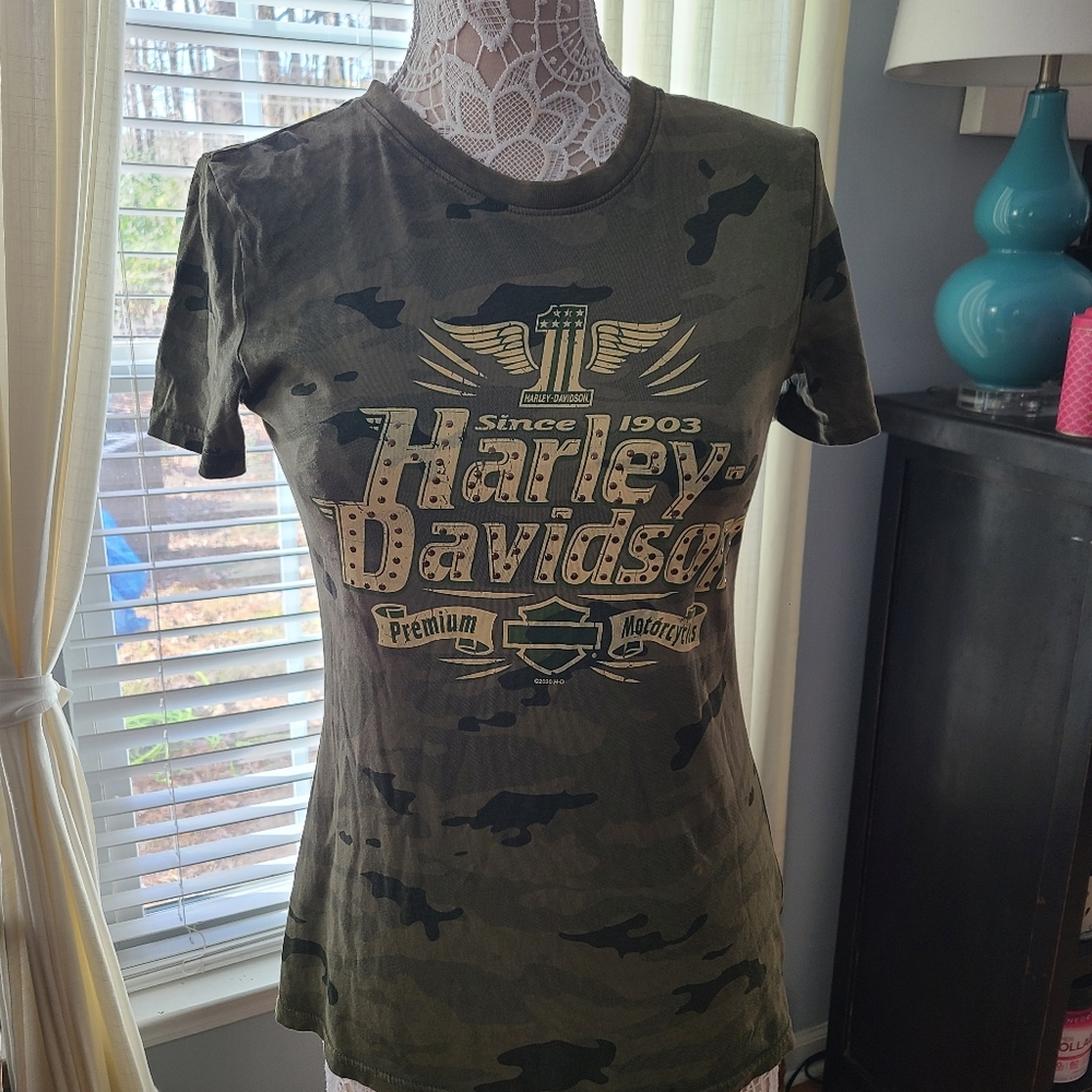 Ladies Harley-Davidson shirt